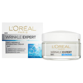L'Oreal Paris cream texture close-up illustrating lightweight hydration benefit