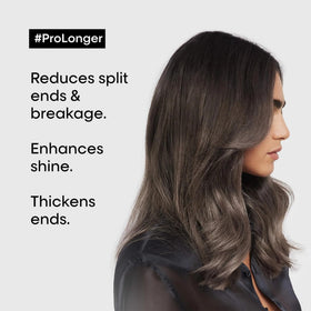L'Oréal Professionnel Paris close-up of cream texture highlighting lightweight spreadability