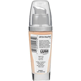 L'Oreal Paris close-up texture of True Match Lumi showing hydrating luminous finish