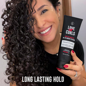 Love Ur Curls being diffused on curls to show volume and long-lasting definition