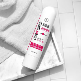 Love Ur Curls pump dispenser detail for easy application