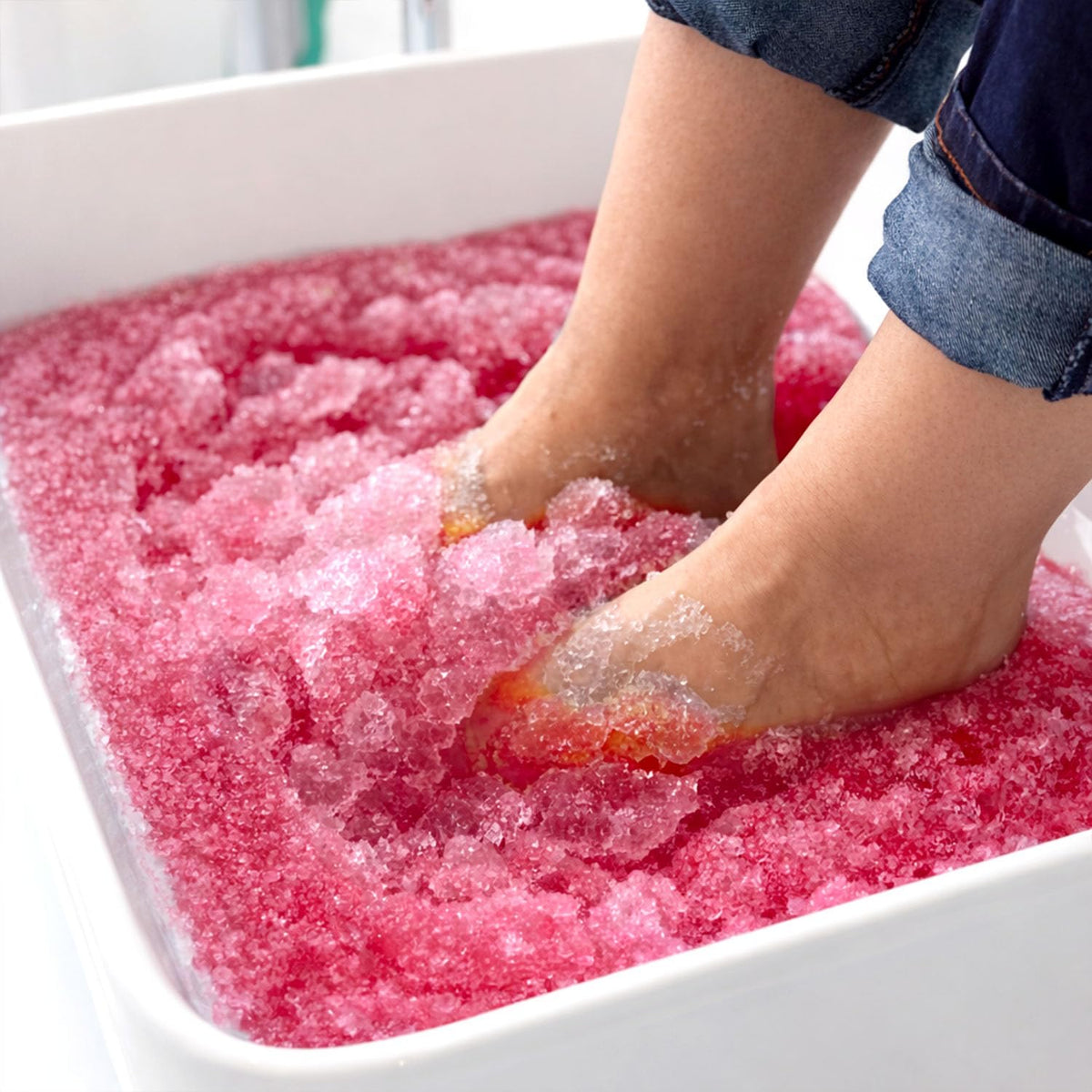LUIFAC front packaging showing strawberry jelly spa benefits