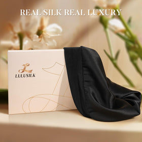 LULUSILK bonnet in bedroom setting illustrating night use and breathable comfort