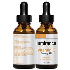 lumirance size scale with hand demonstrating 30ml travel-friendly bottle