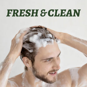 LUSĒTA in-use scalp massage, illustrates cooling peppermint stimulation