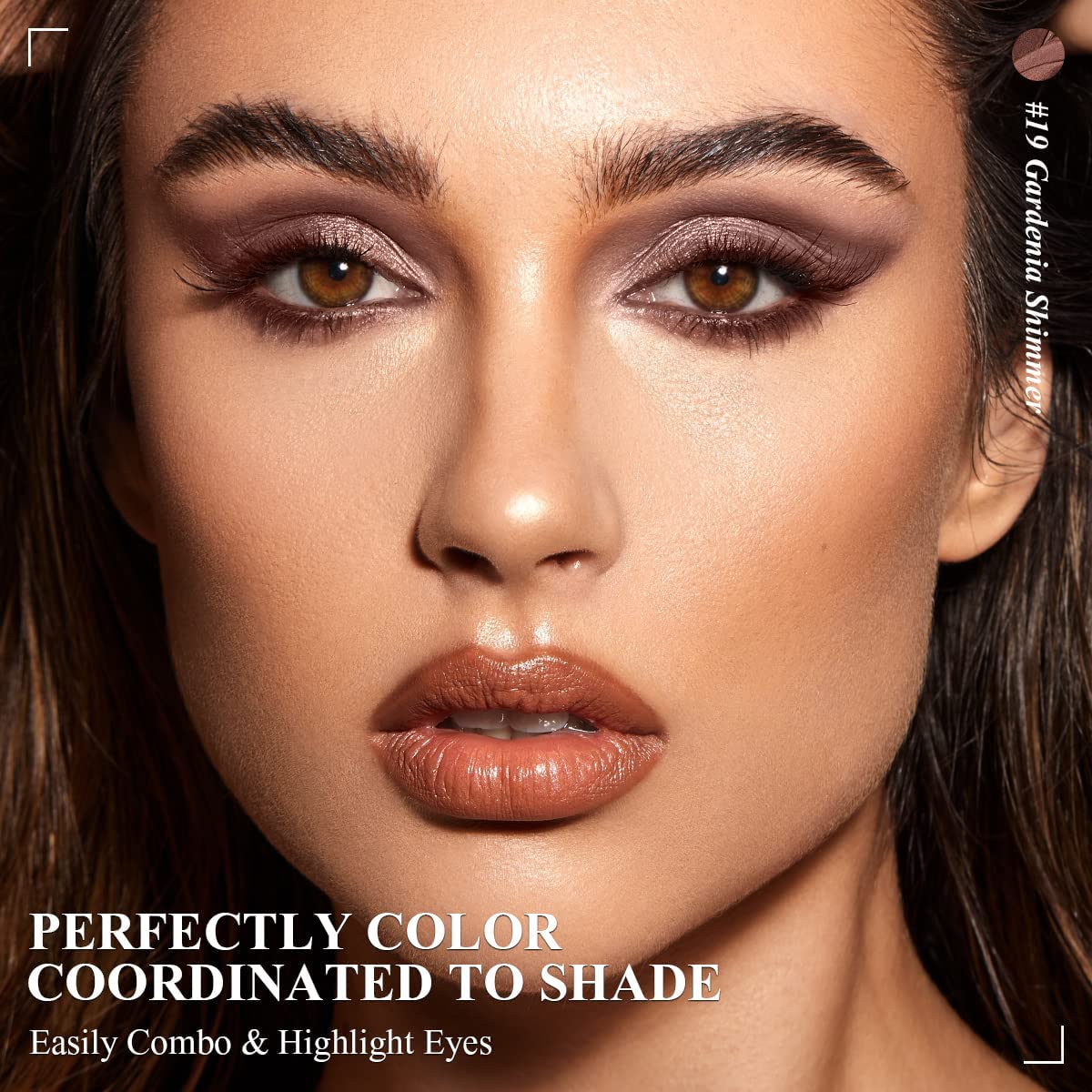 LUXAZA pencil tip detail with visible pigment for precise application