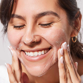 m-61 milky gel texture on fingertips showing gentle consistency