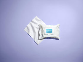 m-61 hand holding cloth showing size and convenient portability benefit