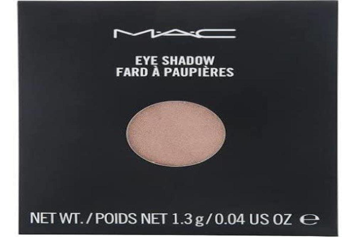 MAC All That Glitters front pan showing shimmer finish and easy palette fit