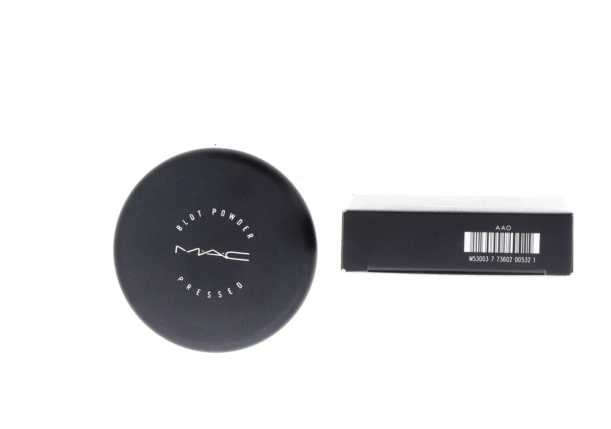 MAC blot powder medium lifestyle application patting T-zone to reduce shine and extend makeup wear benefit