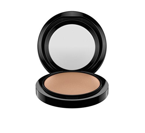 MAC compact front view showing Dark Golden shade and smooth finish benefit