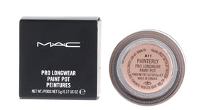 MAC Paint Pot Painterly applied on eyelid demonstrating even neutral base and color payoff