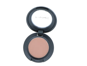 MAC close-up of Soft Brown powder texture for smooth blendable finish