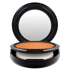 MAC compact front packaging showing brand and portable convenience