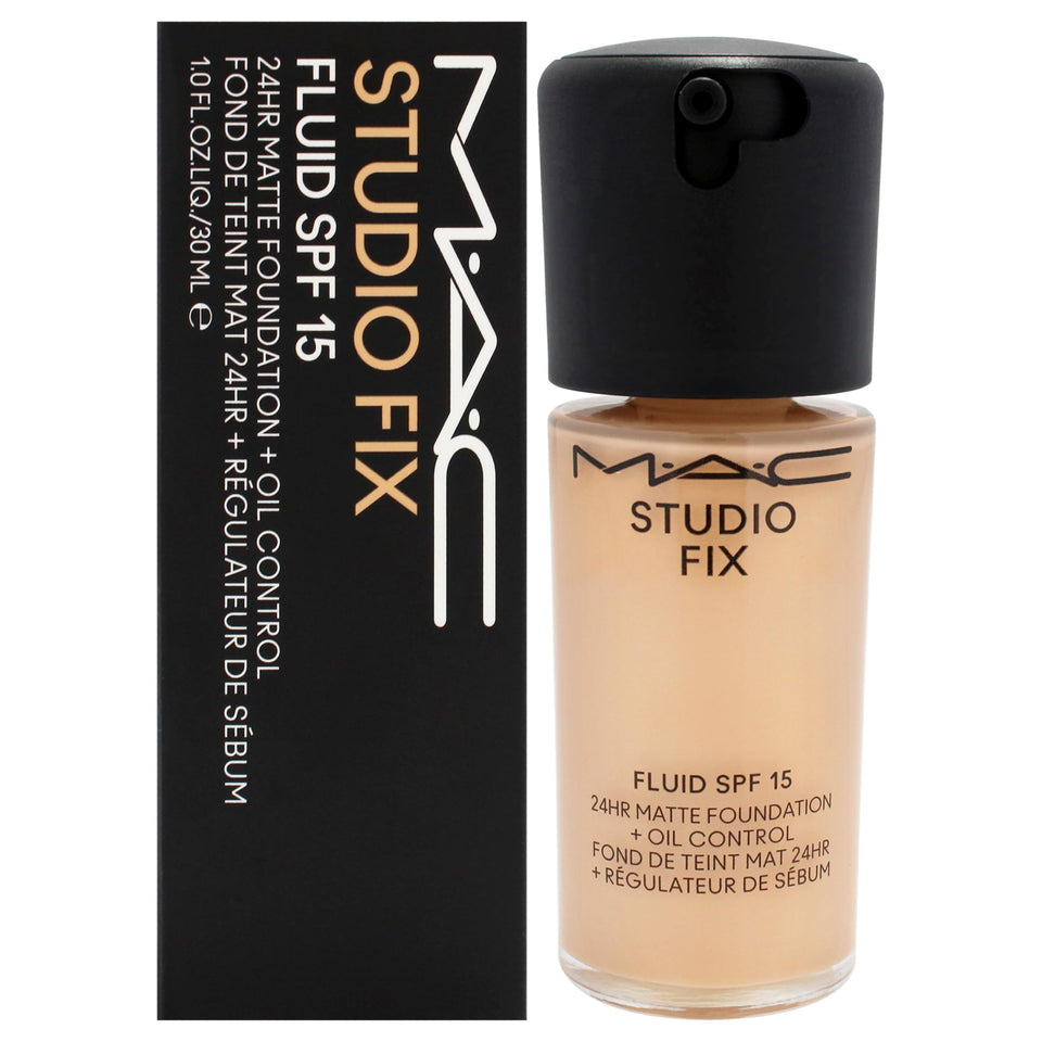 MAC Studio Fix Fluid NC25 front bottle showcasing packaging and product size benefits