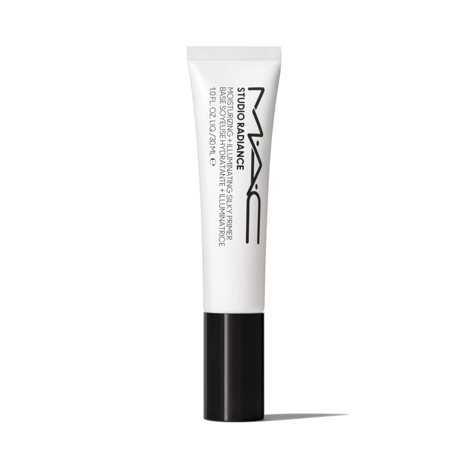 MAC Studio Radiance front packaging showing bottle and brand, highlights smooth hydrated finish