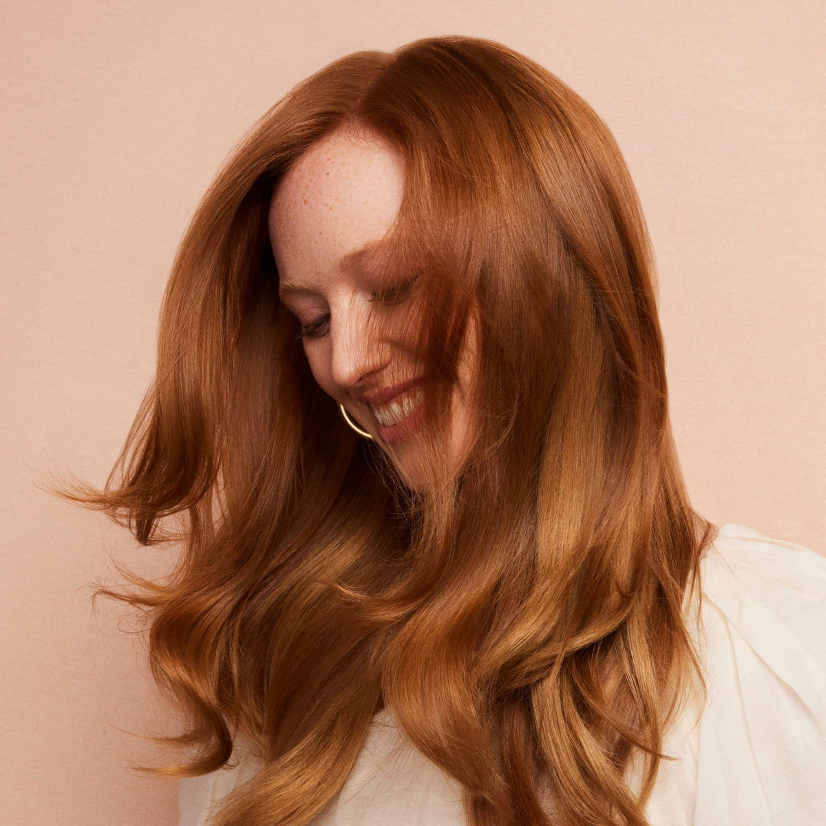 Madison Reed conditioner applied to wet hair showing smooth detangling benefit