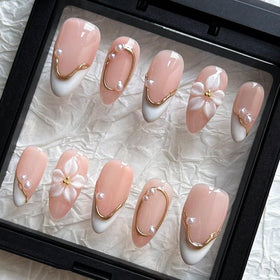MAGLFELL front packaging showing almond press-on nails and included kit benefits