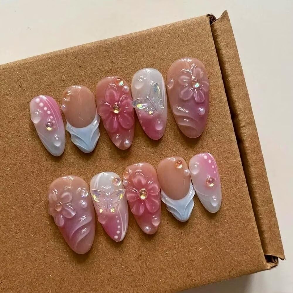 MAGLFELL front packaging showing full press-on nail set and kit benefits
