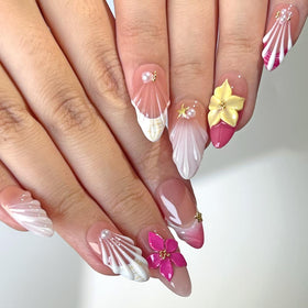MAGLFELL lifestyle shot at evening event conveying polished manicure for outings