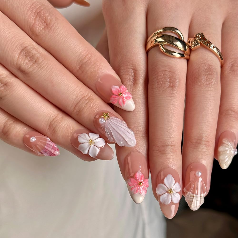 MAGLFELL nails applied on hand demonstrating natural salon finish