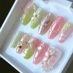 MAGLFELL reusable nails after gentle removal illustrating preservation and reuse