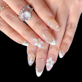 MAGLFELL nails worn on hands at a party showing instant salon-style results