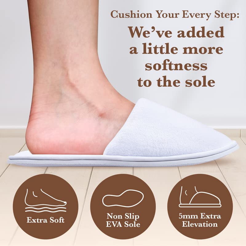 MAJI SIMPLY JOYOUS close-up of memory foam footbed demonstrating plush comfort