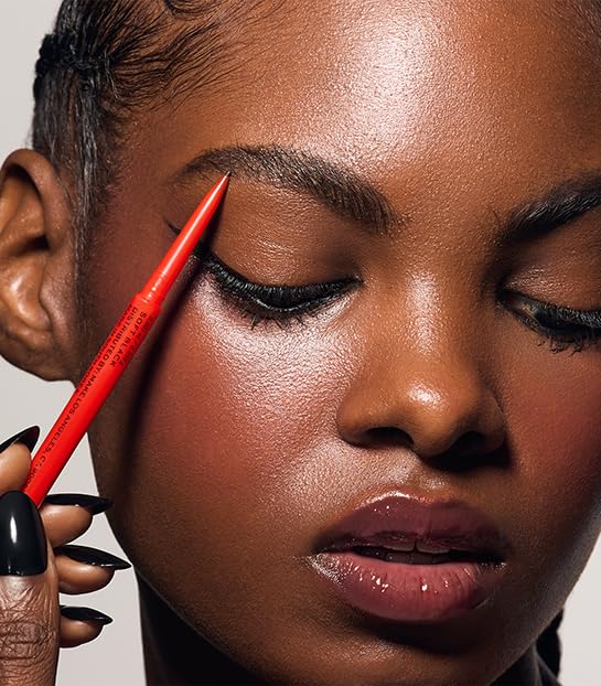 MAKE close-up of micro tip illustrating hairlike precision and control