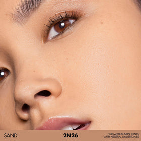 Make Up For Ever texture swatch highlighting smooth blendable finish