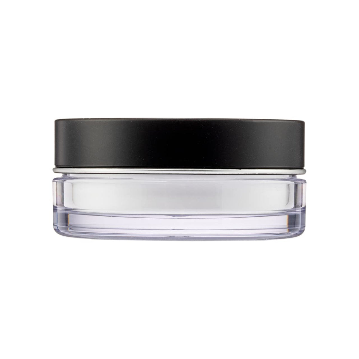 Make Up For Ever powder being applied with a fluffy brush for long-lasting mattifying benefit
