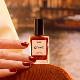 Manucurist Bohème painted fingernails showing opaque finish and wearable shade