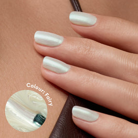 Manucurist Fairy brush close-up demonstrating smooth application control
