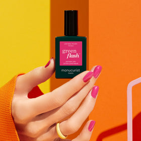 Manucurist Pétula swatches on nail wheel showing true raspberry-tinged pink shade benefit