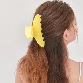 MAORULU worn by woman outdoors combines practicality with chic French design