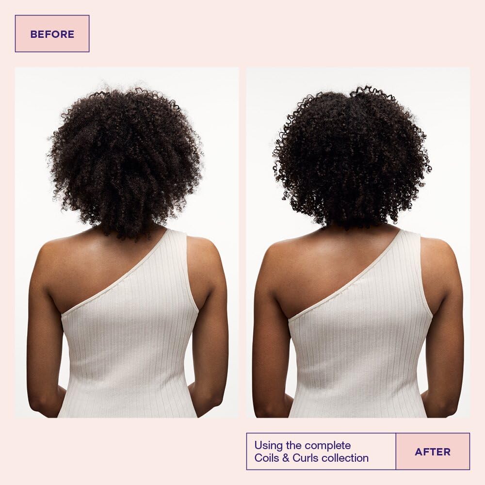 Maria Nila in-hand applying to wet curls demonstrating gentle cleansing benefit
