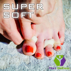 MARS WELLNESS wool separator placed between toes providing gentle spacing