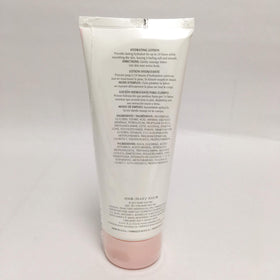 Mary Kay pump closeup highlighting dispenser for controlled, mess‑free application