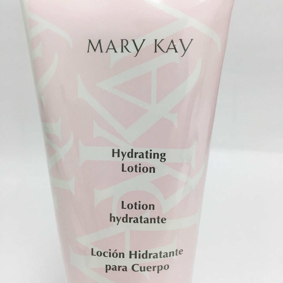 Mary Kay lotion texture swatch showing cream consistency for quick absorption benefit