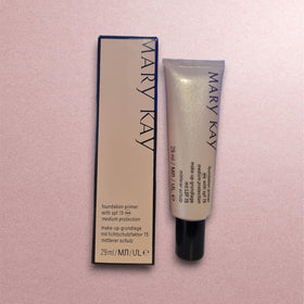 Mary Kay primer front packaging showing SPF15 benefits and easy application