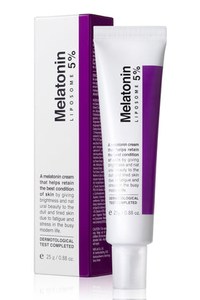 MAXCLINIC front packaging showing product and brand, clear label benefit