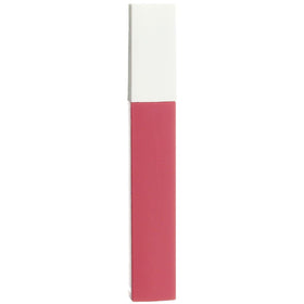 Maybelline on-lips closeup demonstrating true-to-tube color payoff