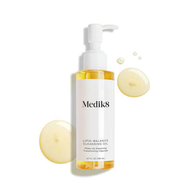 Medik8 ingredients display with moringa and safflower emphasizing antioxidant support