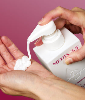 medix 5.5 lotion absorbing into skin showing fast absorption and soft finish