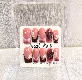 meemooron front packaging showing nails and accessories, easy salon look