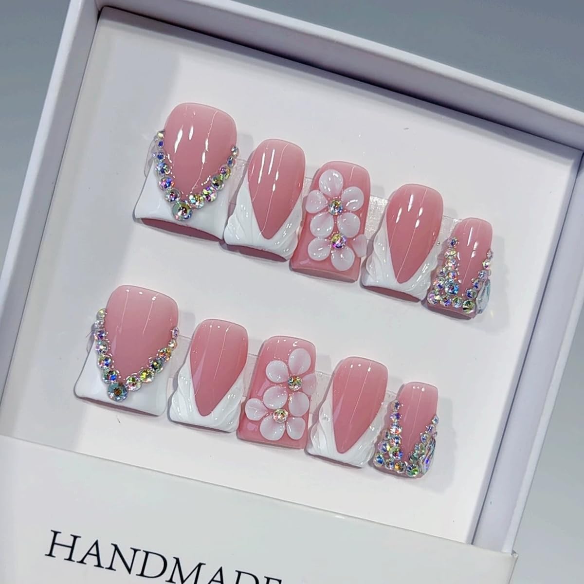 meemooron front packaging showing white French tips and included accessories for easy application