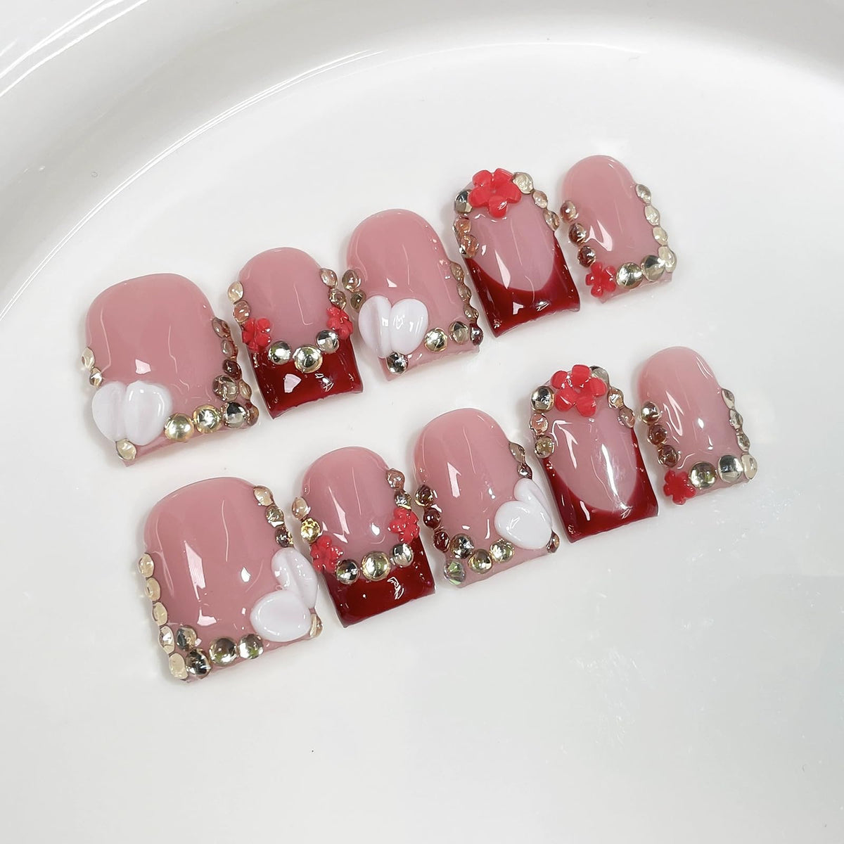 meemooron side profile of short square nails demonstrating natural fit and moderate thickness