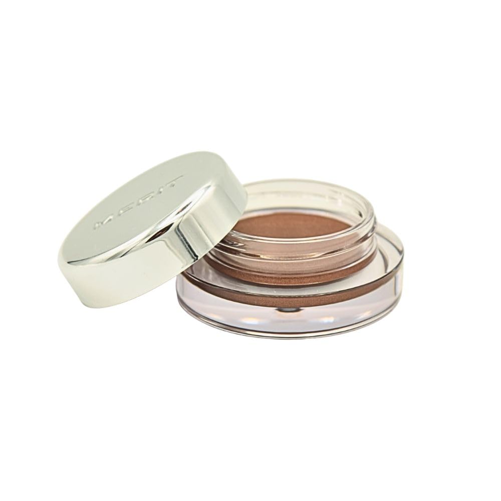 Merit Solo Shadow open pan close-up revealing creamy texture benefit: smooth blendability