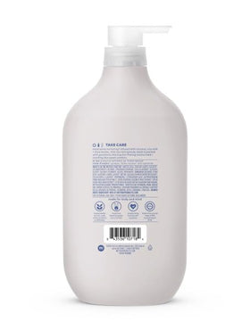 Method Pure Peace bottle close-up highlighting calming floral scent and gentle cleanse