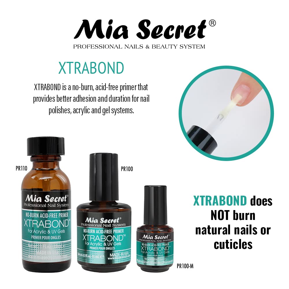 Mia Secret brush and texture close-up illustrating smooth application and consistent coverage